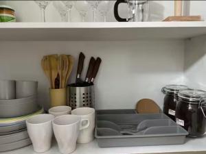 MOA Condotel 1BR fast WiFi