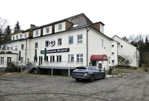 Hotel BURGWALD