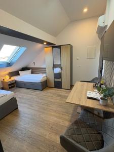 Hotel Montenegro