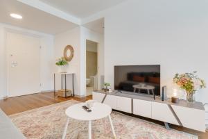 Plaza city center- Balcony amazing views