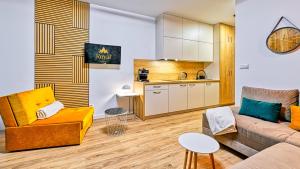 Apartamenty Okrzei by Royal Aparts