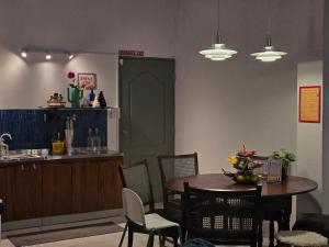 Dramatic Exit Bangkok - Cozy loft style near Suvarnabhumi Airport