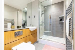 Contemporary Parkside Retreat