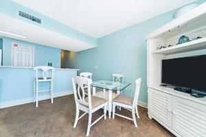 Majestic Beach Towers One 1314 by Emerald Coast Retreats