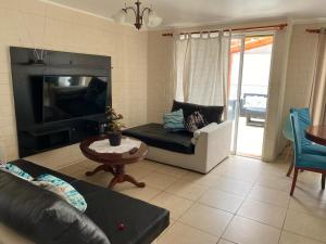 Casa completa amplia terraza y estacionamiento