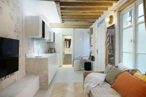 Apartment Le Marais by Studio prestige