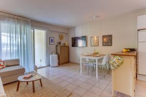 IMPERIA AP4490 by RIVIERA HOLIDAY HOMES