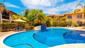 Duplex 44 100 metros da praia de Taperapuan