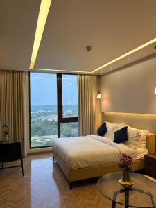 Starlight Aravalli View Gurugram