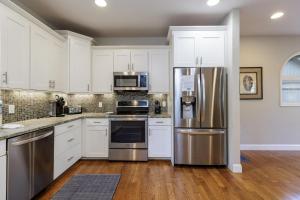 25 Wildwood Rd