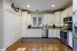 25 Wildwood Rd