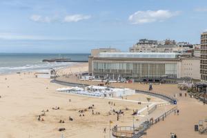 LECOMTE - The shoreline Collection 110