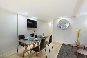 Apartment center of Paris by Studio prestige