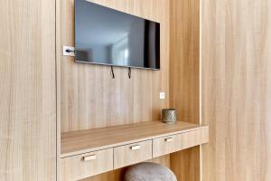 Sublime 3 bedrooms Apartment Center of Paris by Studio Prestige