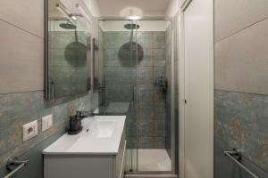 GuestHost - Alla Scala Santa Apartment