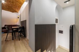 GuestHost - Alla Scala Santa Apartment