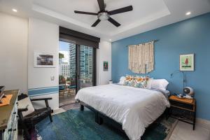 Casa Portosanto 1 Block From Beach