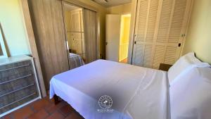 Sobrado aconchegante próximo do mar