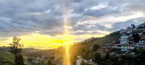 HILL BIRD HOME STAY Ooty