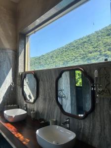 Surya Bagh - A Luxury Hideaway - 5 minutes to Ajabgarh, 10 minutes to Bhangarh & 20 minutes to Tehla, Sariska