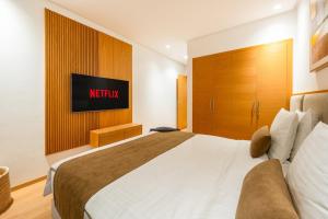 Spacious 2BR , Pool & Garden , Golf View , Fast WiFi