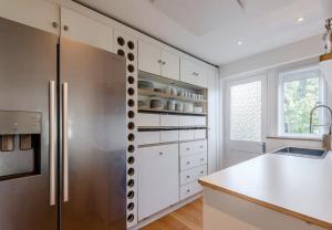 Denmark House - 9 bed property with snooker room