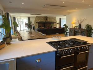 Denmark House - 9 bed property with snooker room