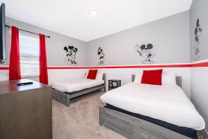 1027MJB Champions Gate Condo 3 Beds 2 Baths & Game Room
