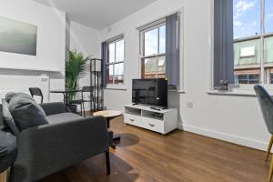 Large Central Apartment - 7