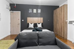 Large Central Apartment - 7