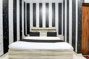 Hotel O Mansa Lawn & Banquets