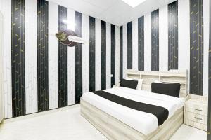 Hotel O Mansa Lawn & Banquets