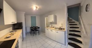 Apartment Esmarchstraße - Nähe Bahnhof Sebaldsbrück