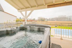 Ma VieLa - Swimming Pool - Balneo - Jacuzzi - Sauna