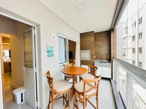 2 Quartos sendo 1 Suíte - Beira-Mar Praia Grande