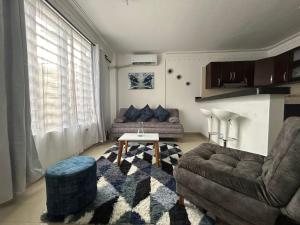 Lujoso Apto 10 min de Clínica Valle de lili y CC Jardín Plaza, Caney 2