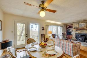 Ski, Hike and Unwind Mtn-View Gem with Deck in Boone