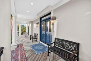 3733 Seabrook Island Road