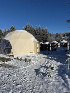 Glamping Geodome Horní Blatná