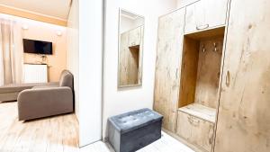 ManuPlace Grey By DreamAp