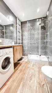 ManuPlace Grey By DreamAp