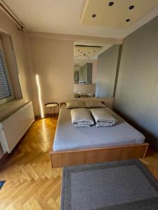 apartman Bane 2