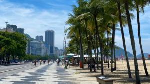 Varanda com vista verde em Copanema