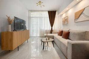 2 Room Suite - Estia Premium Apartments