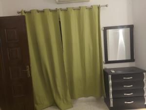 one bed Apartment In Al Makramia