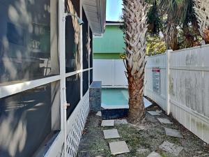 Under The Tybee Sun by Tybee Vacation Rentals