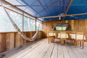 Red Uakari Jungle Lodge