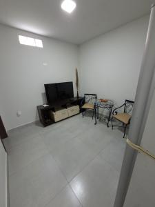 Pequena Casa Búzios - Confortável para casal com garagem