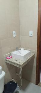 Pequena Casa Búzios - Confortável para casal com garagem