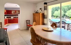 Beautiful Home In Mejannes-Le-Clap